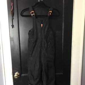 Kids size small (6/7) winter snowsuit overall